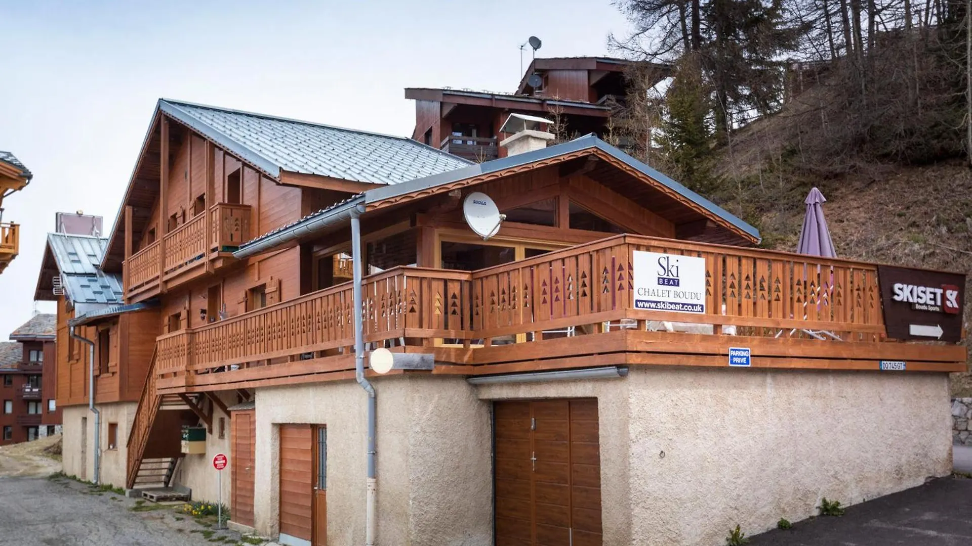 Chalet Confortable Avec Cheminee, Animaux Acceptes, Parking, Wifi Gratuit - Fr-1-181-2796 La Plagne-Tarentaise 0*,
